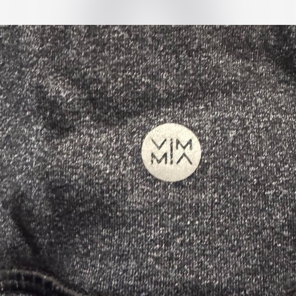 Vimmia Charcoal and Black Active Leggings with Lace detail - Picture 4 of 5